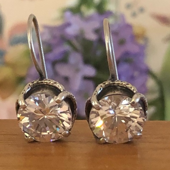 Vintage Silpada Sterling Silver Cubic Zirconia Center Stage Earrings W1863 - Picture 6 of 16